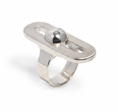 001 THE CALM RING
