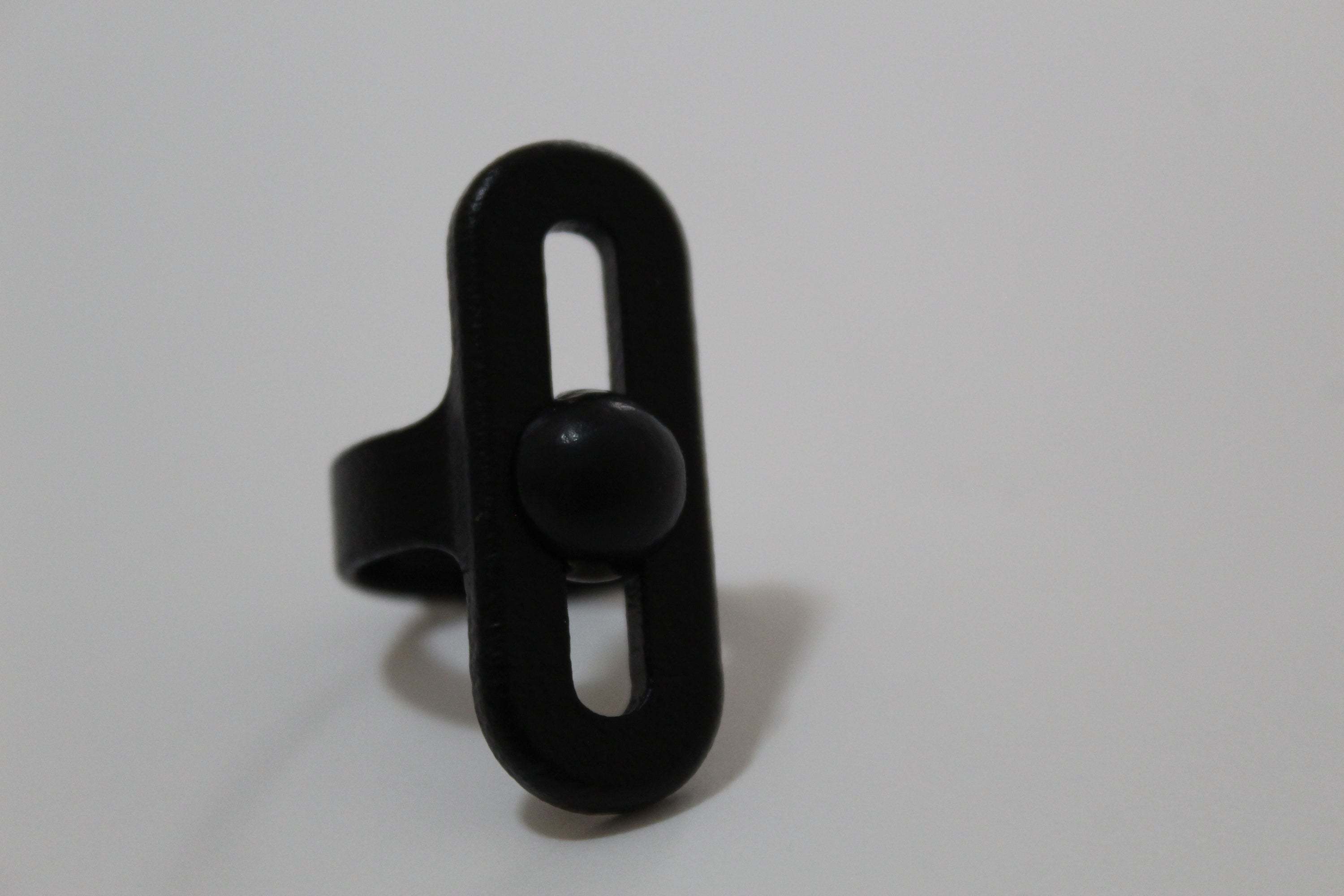 004 CALM RING BLACK NYLON