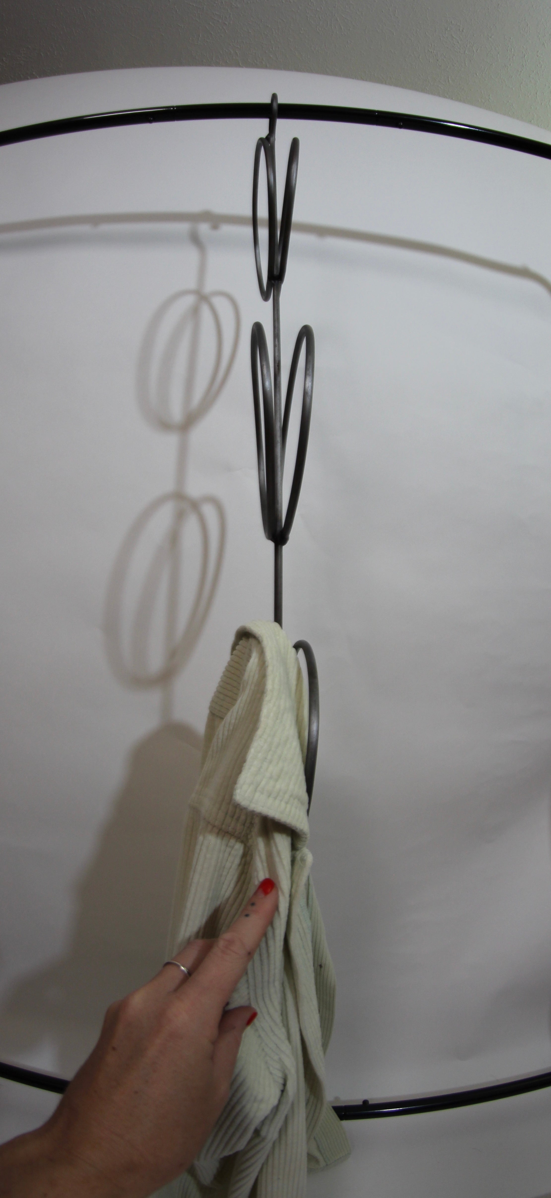 Hooker Hanger