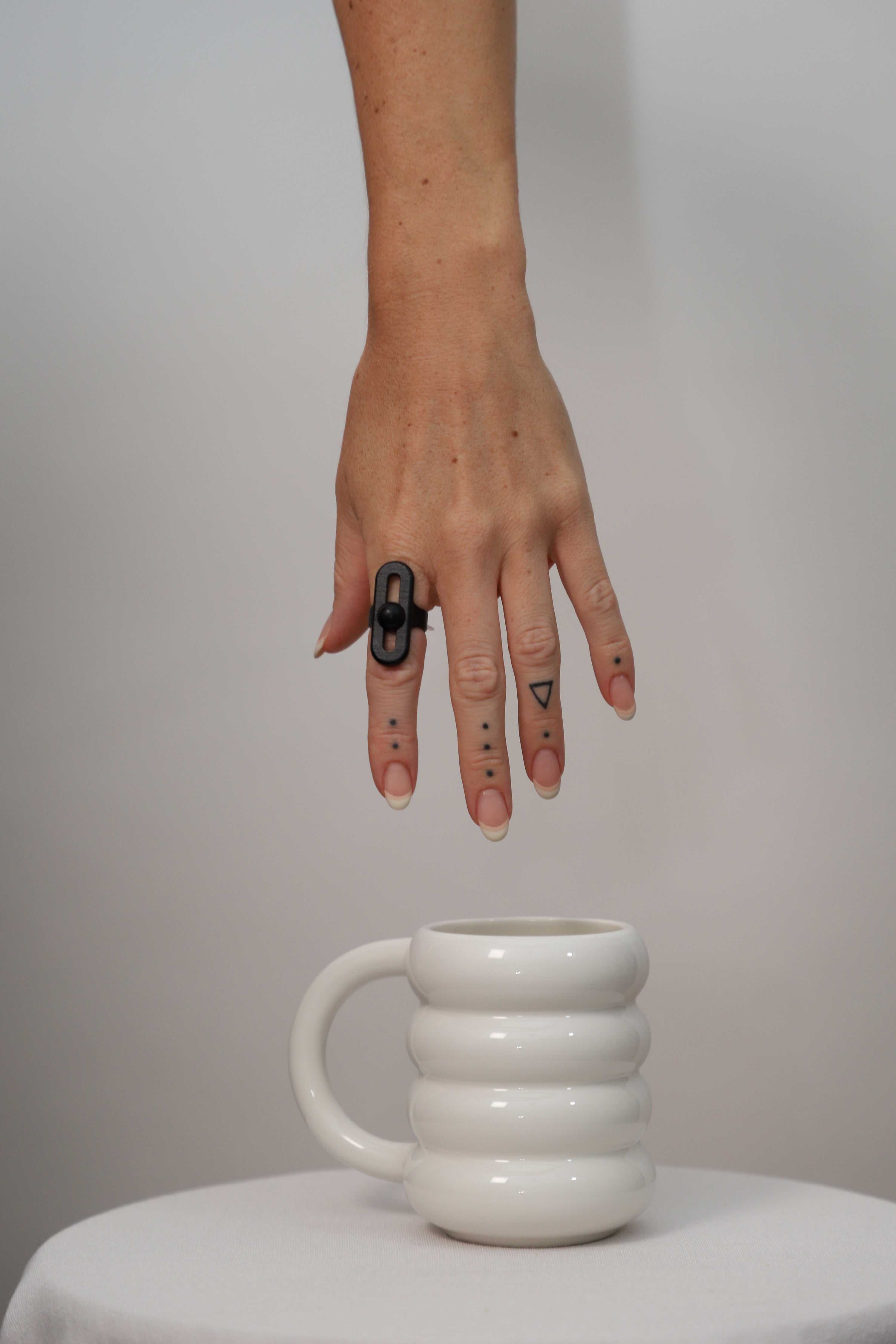 004 CALM RING BLACK NYLON
