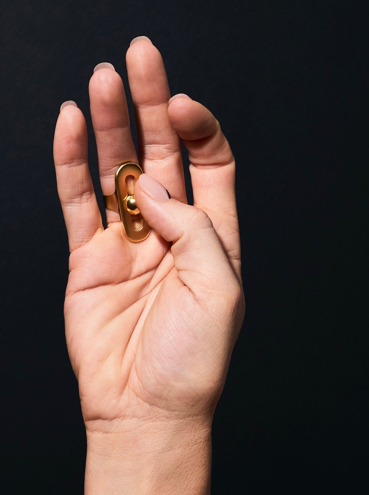 N U M A : 14K Yellow Gold